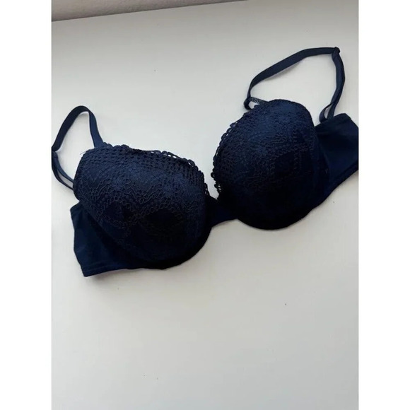 Victoria's Secret Navy Blue Lace Underwire Convertible Straps Demi Bra Size 36D - Picture 2 of 13